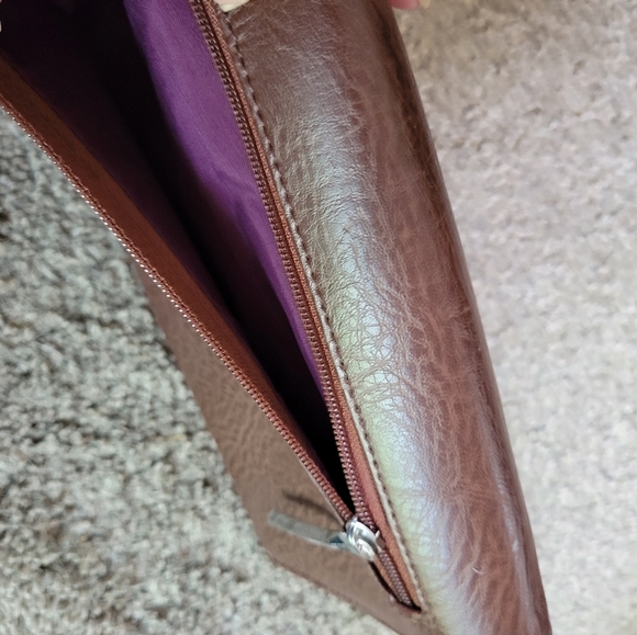 Matt & Nat Women's Wallet - Picture 4 of 5